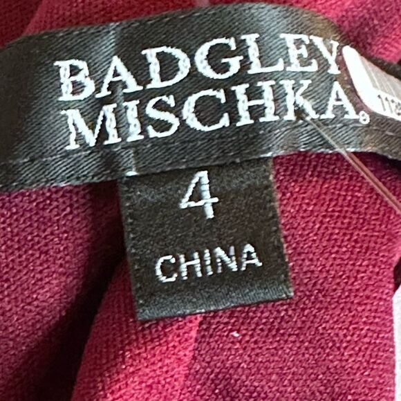 Badgley Mischka | Red Velvet Sheath Dress Size 4 - Picture 11 of 11